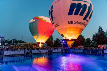 Ballonglühen mit Nightdiving-Show